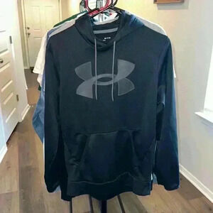 Under Armour Hooded Sweatshirt